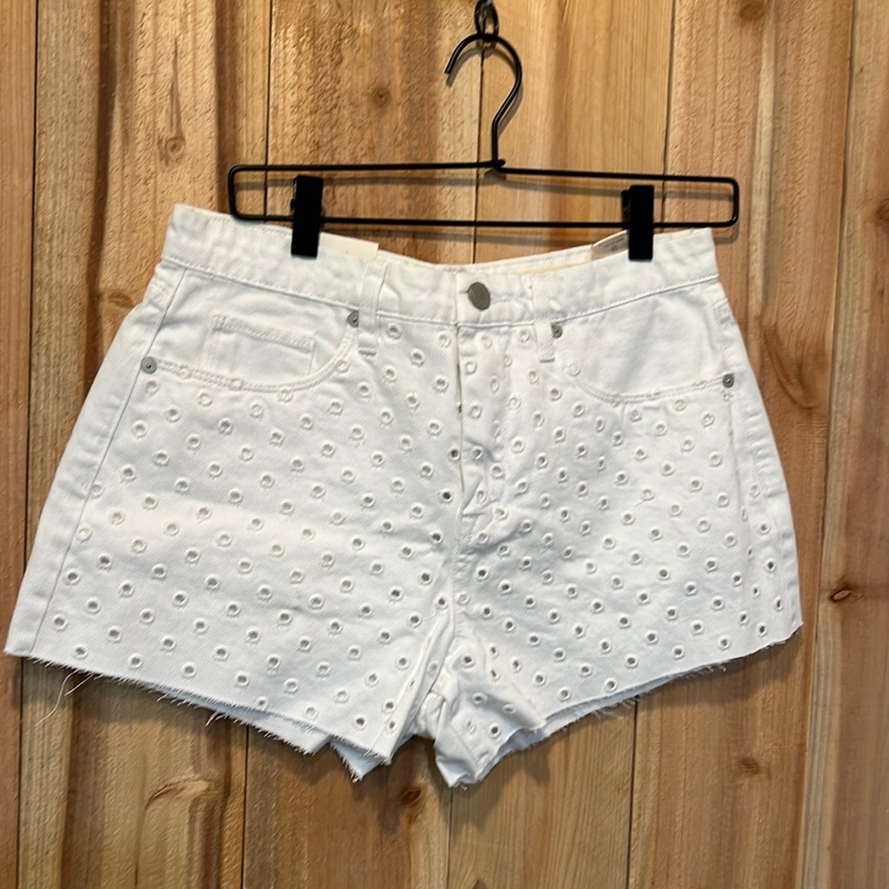 NWT Blank NYC Jean shorts The Barrow Size 28